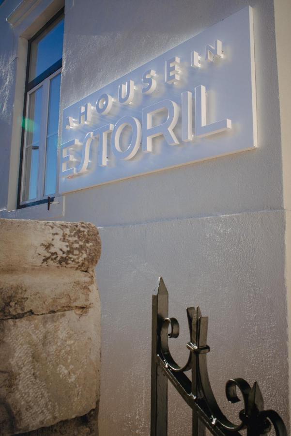 فندق A House In Estoril - Adults Only المظهر الخارجي الصورة The sign of the hotel