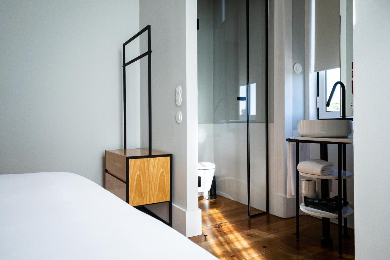 فندق A House In Estoril - Adults Only المظهر الخارجي الصورة A room at the hotel