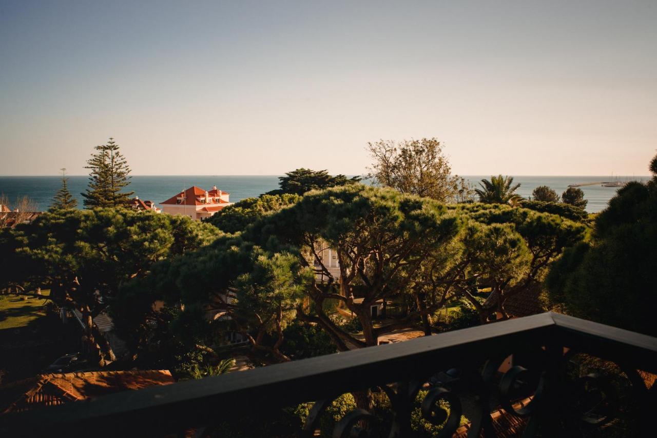 فندق A House In Estoril - Adults Only المظهر الخارجي الصورة View of the sea from the hotel