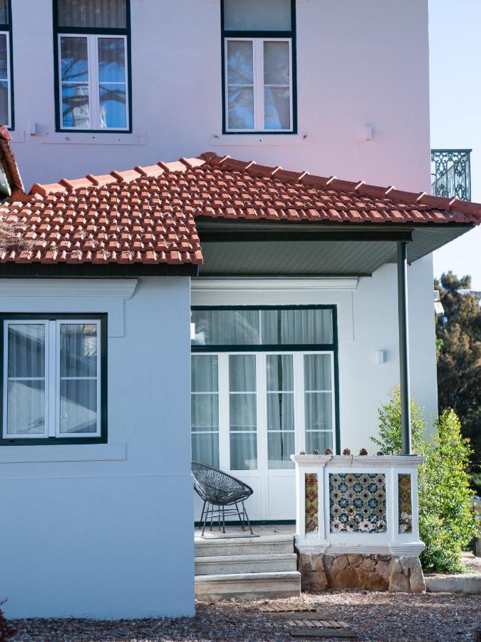 فندق A House In Estoril - Adults Only المظهر الخارجي الصورة A typical example of a Portuguese house